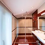 Ekaterina 酒店 Vakarel