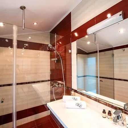 Hotel Ekaterina 3*