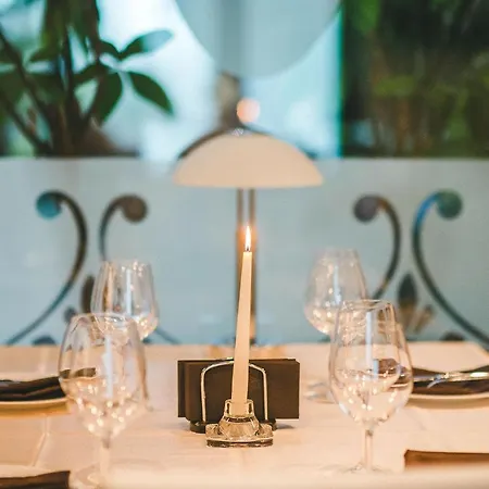 Ekaterina Hotel Vakarel