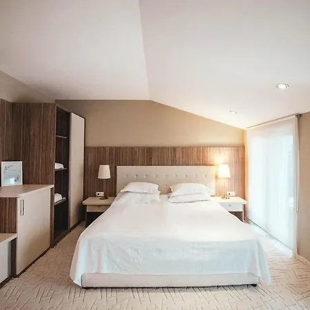 Ekaterina Хотел