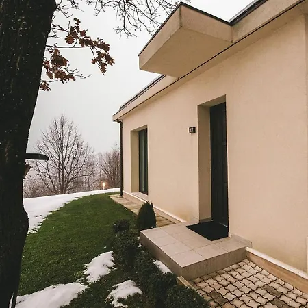 Хотел Ekaterina Вакарел